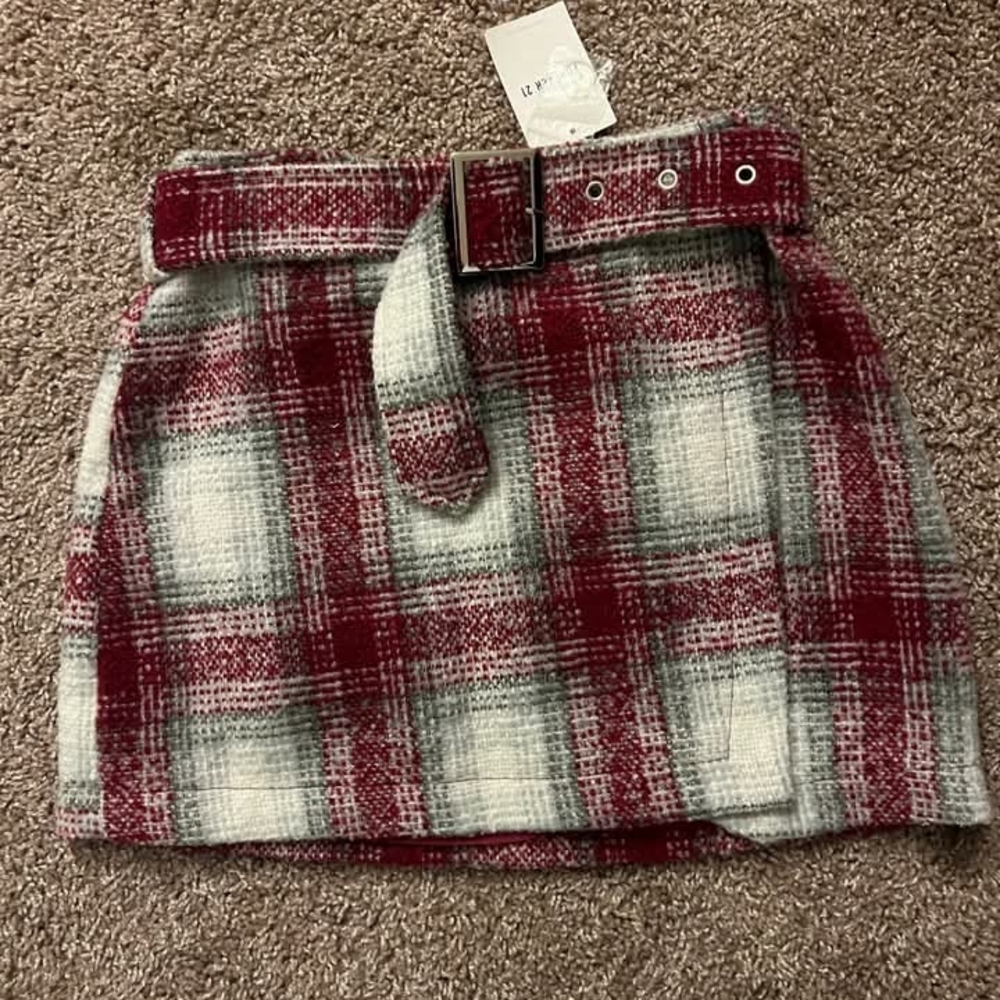 Forever 21 Red and White Plaid Mini Skirt